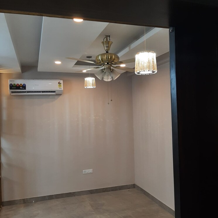 Room, today-princeton-floors 3 Bedroom 215 Sq.Yd. Builder Floor In Sector 51 Gurgaon 8918714