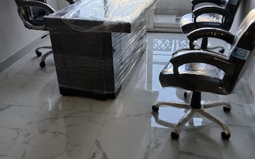 Office Space For Rent in Gaur City-2, Gaur City 2