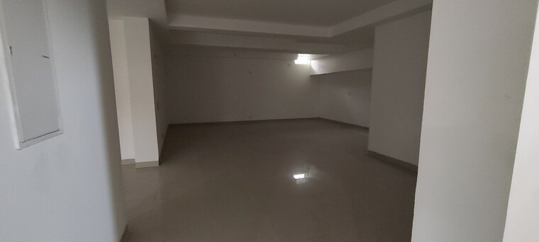 Room, emaar-marbella 5 Bedroom 8120 Sq.Ft. Villa In Sector 66 Gurgaon 8918764