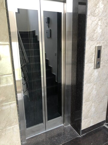 1 BHK Builder Floor For Rent in Ameya One, Sector 42