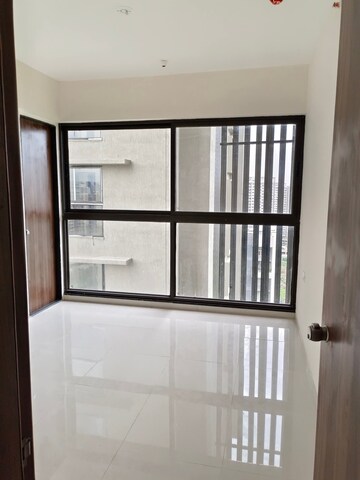 Room in 3 BHK Apartment at Mantra Mesmer, Keshav Nagar – for Rent