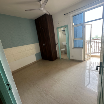 Room in 2 BHK Apartment at Shree Vardhman Mantra, Ramgarh Dhani – for Sale