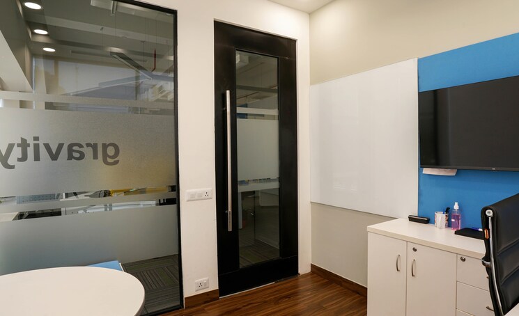 Room, kharadi Commercial Office Space 8500 Sq.Ft. In Kharadi Pune 8918761