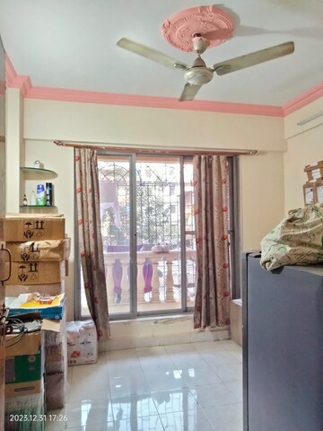 Room in 1.5 BHK Apartment at Shreeji Enclave CHS, Kharghar Sector 12 – for Sale