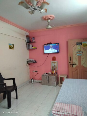 Master Bedroom in 1.5 BHK Apartment at Shreeji Enclave CHS, Kharghar Sector 12 – for Sale