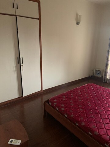 Bedroom in 2 BHK Apartment at Unitech Heritage City, Sector 25 – for Rent