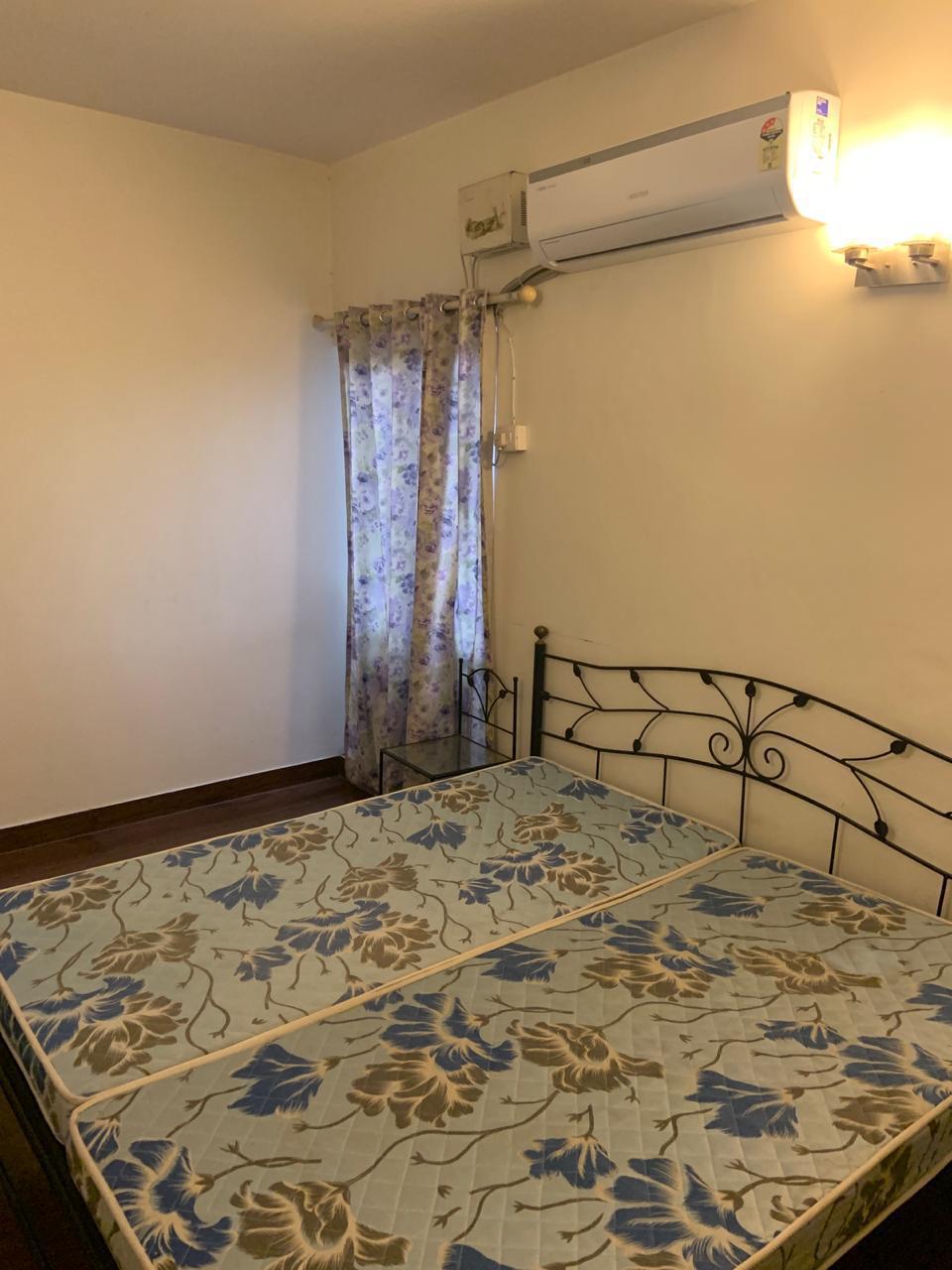 2 BHK 1200 Sq.Ft. Apartment in Unitech Heritage City