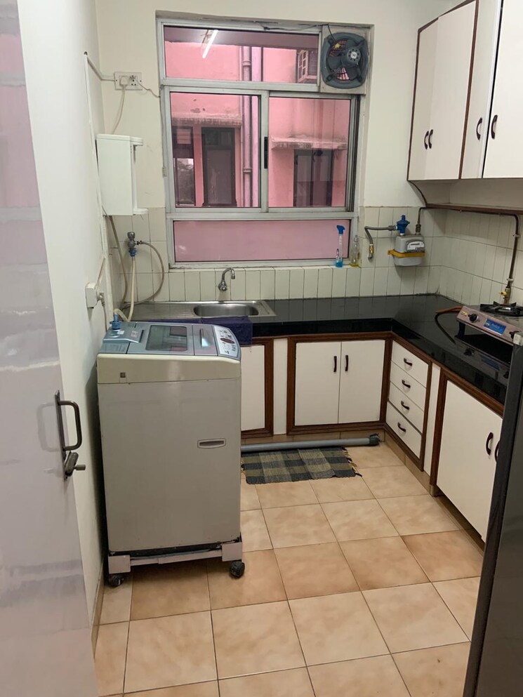 Kitchen, unitech-heritage-city 2 Bedroom 1200 Sq.Ft. Apartment In Sector 25 Gurgaon 8918808