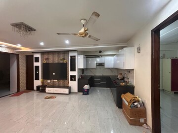 Living Room in 3 BHK Builder Floor at Bharat Residency Gurgaon, Sector 15 – for Rent