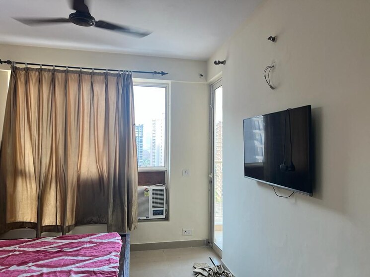 Room, logix-blossom-zest 1 Bedroom 470 Sq.Ft. Apartment In Sector 143 Noida 8918897