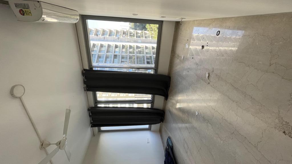 3 BHK Apartment For Rent in Oberoi Realty Esquire