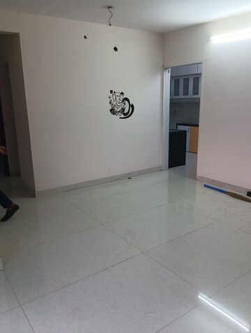 Room in 2 BHK Apartment at Royal Oasis, Malad West – for Sale