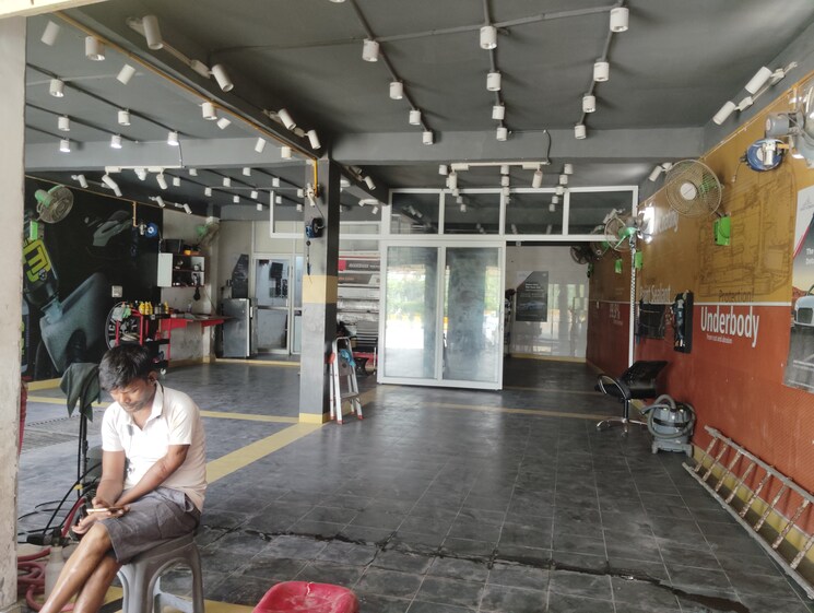 Floor Plan, sector 101 Commercial Shop 2000 Sq.Ft. In Sector 101 Noida 8918916