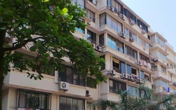 2 BHK Apartment For Rent in Simla House, Malabar Hill