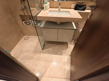 Bathroom in 3 BHK Apartment at Hiranandani Highland, Powai – for Rent