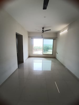 2 BHK Apartment For Sale in Gurukrupa Smiles Marina Enclave, Malad West