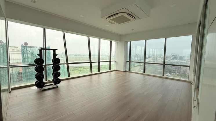  Parking, pinnacle-dreams 4 Bedroom 2000 Sq.Ft. Apartment In Juhu Mumbai 8918930