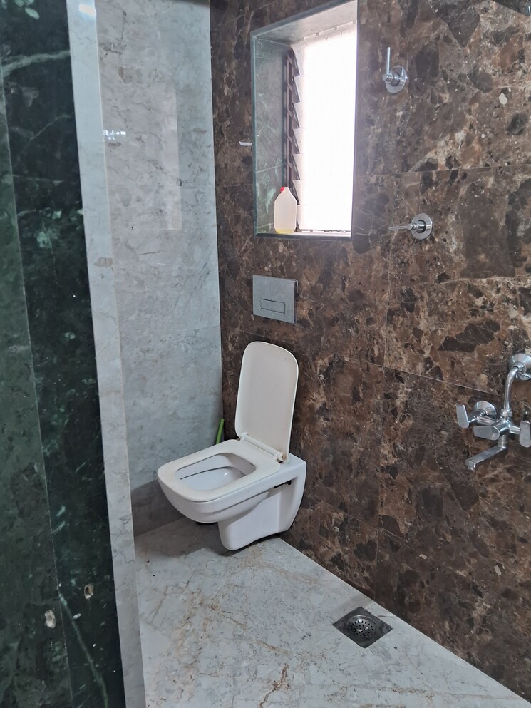 Bathroom, tanvar-villa-chs 2 Bedroom 1100 Sq.Ft. Apartment In Kopar Khairane Navi Mumbai 8919030