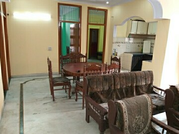  Pg For Rent in Gyan Khand ii
