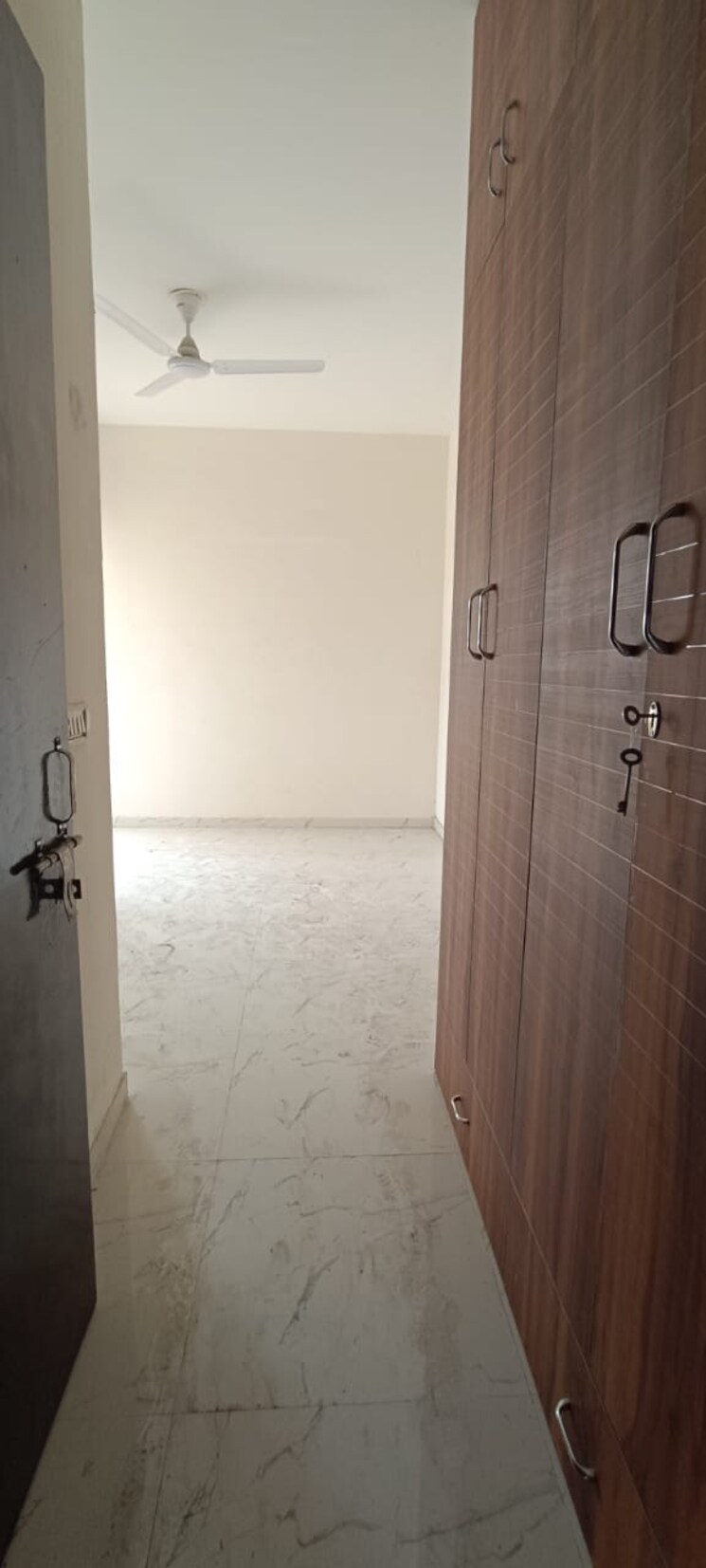Bathroom, pivotal-riddhi-siddhi 2 Bedroom 587 Sq.Ft. Apartment In Sector 99 Gurgaon 8919140
