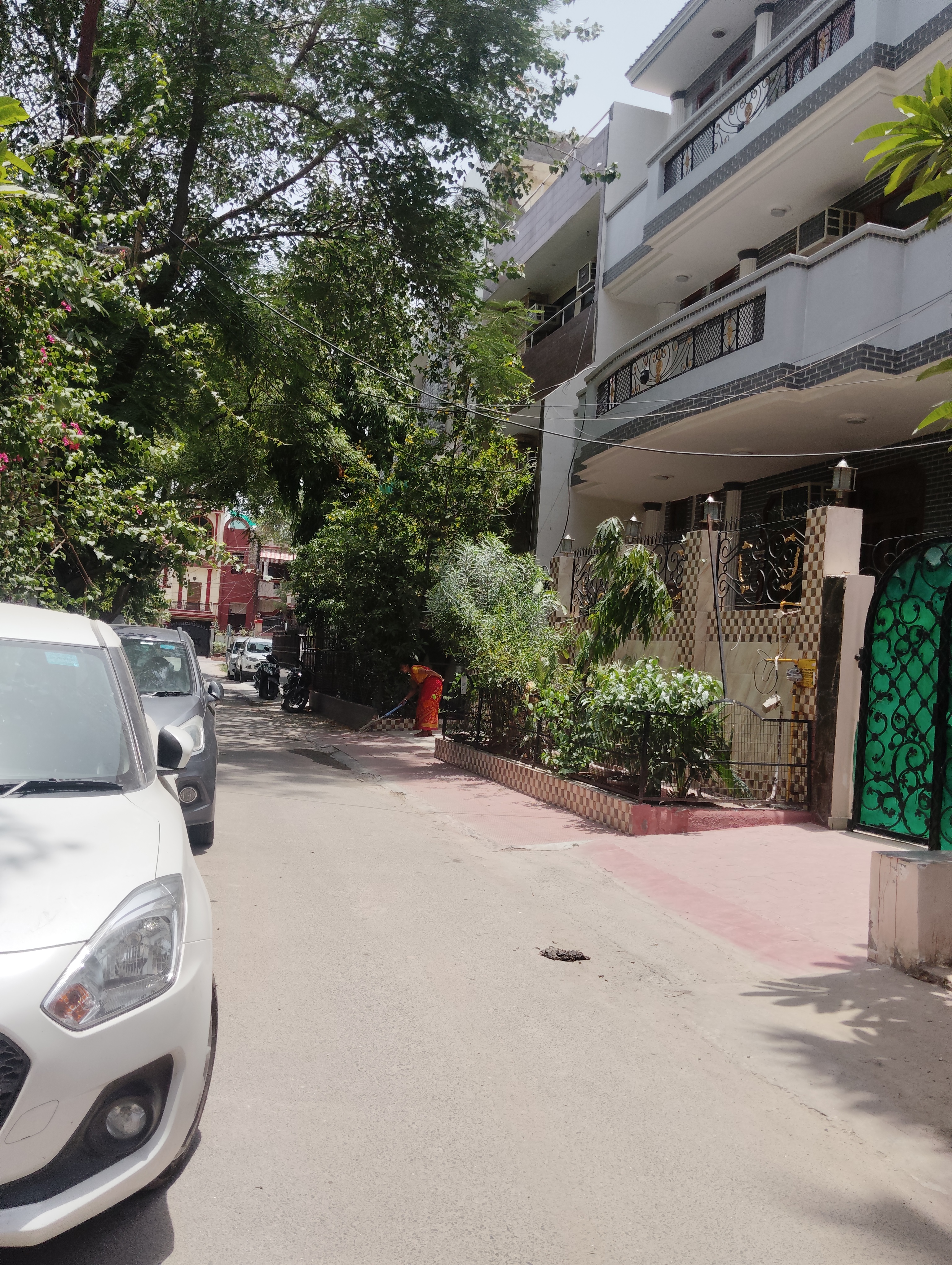 Plot For Sale in Sector 33