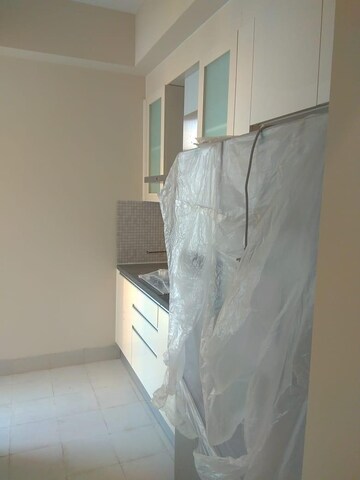 Kitchen in 3.5 BHK Apartment at DLF The Ultima, Sector 81 – for Rent