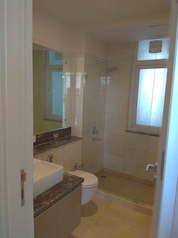 Bathroom in 3.5 BHK Apartment at DLF The Ultima, Sector 81 – for Rent