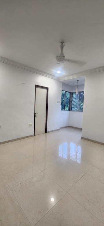 Room in 4 BHK Villa at Deonar – for Rent