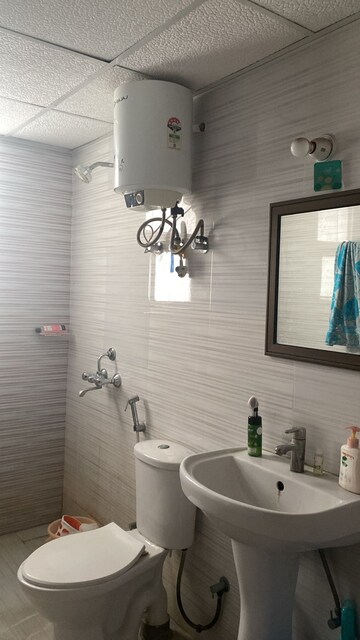 Bathroom in 3 BHK Apartment at Omaxe R2, Gomti Nagar – for Rent