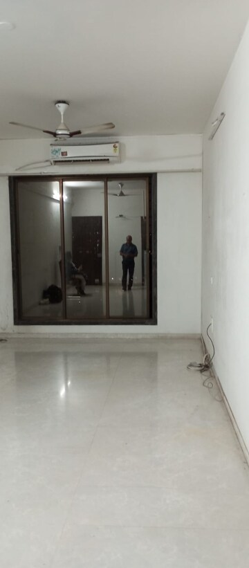 Living Room in 4 BHK Apartment at Safal Nav Parmanu CHS, Chembur – for Rent