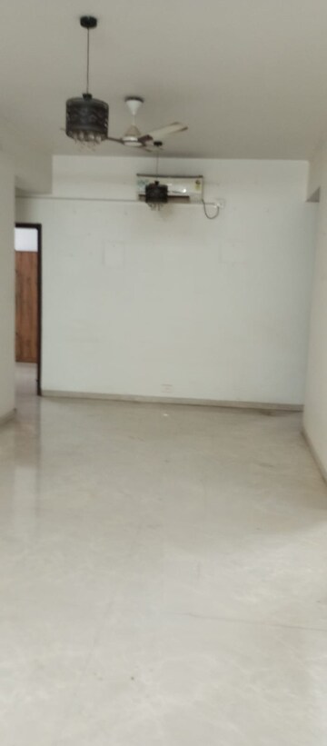 Bedroom in 4 BHK Apartment at Safal Nav Parmanu CHS, Chembur – for Rent