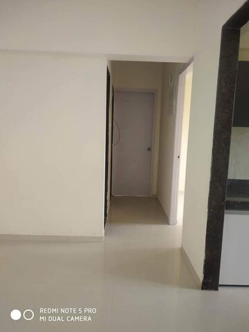 Room in 2 BHK Apartment at Satguru Solitaire, Kasarvadavali – for Rent