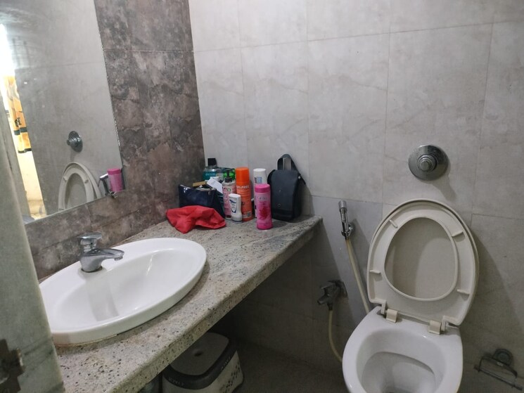 Bathroom, nahar-jonquille-and-jamaica 2 Bedroom 924 Sq.Ft. Apartment In Chandivali Mumbai 8919236