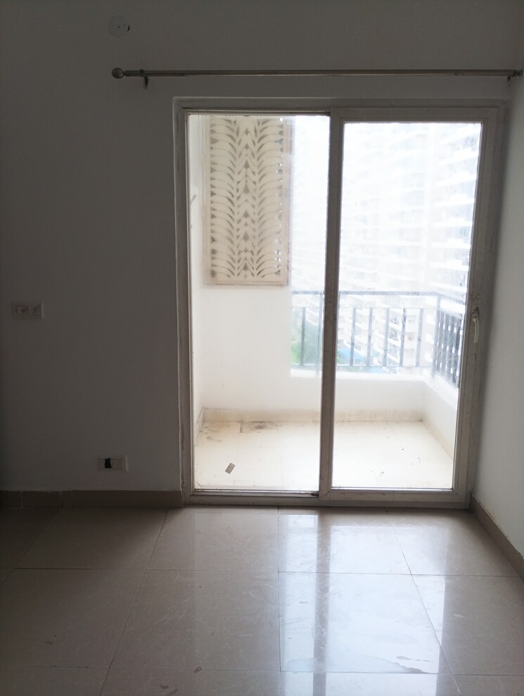 Room, ace-city 2 Bedroom 1090 Sq.Mt. Apartment In Sector 1 Greater Noida Greater Noida 8919249