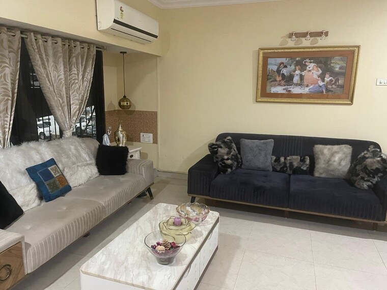 Living Room, raheja-hill-crest 3 Bedroom 1500 Sq.Ft. Apartment In Andheri West Mumbai 8919252