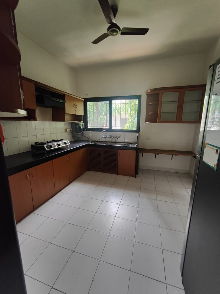 Kitchen, la-chapelle 3 Bedroom 1700 Sq.Ft. Villa In Baner Pune 8919289