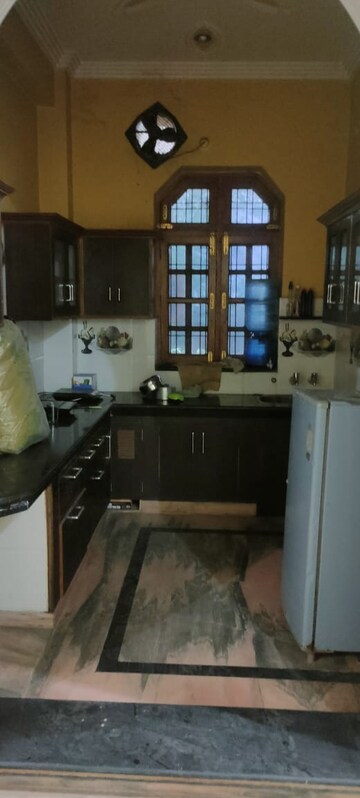 Kitchen in 2 BHK Villa at Gomti Nagar – for Rent