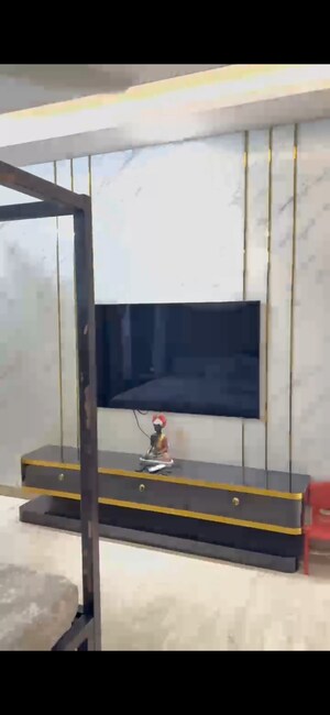 Room in 4 BHK Builder Floor at Sector 17 – for Sale