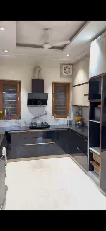 Kitchen in 4 BHK Builder Floor at Sector 17 – for Sale