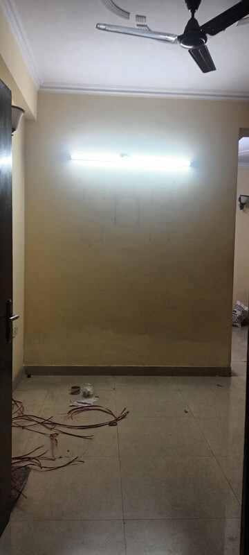 Room in 3 BHK Apartment at Niho Hi Bird Scottish Garden, Ahinsa Khand 2 – for Sale