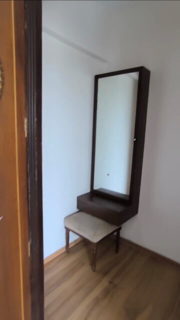 Bedroom in 2 BHK Apartment at Arihant Balaji Pride, Chembur – for Rent