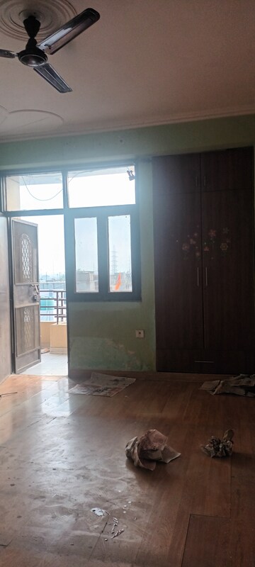 Bedroom in 3 BHK Apartment at Niho Hi Bird Scottish Garden, Ahinsa Khand 2 – for Sale