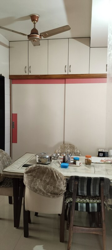 Bedroom in 4 BHK Villa at Naranpura – for Sale