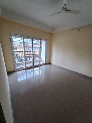 Room in 3 BHK Apartment at Beltola – for Rent