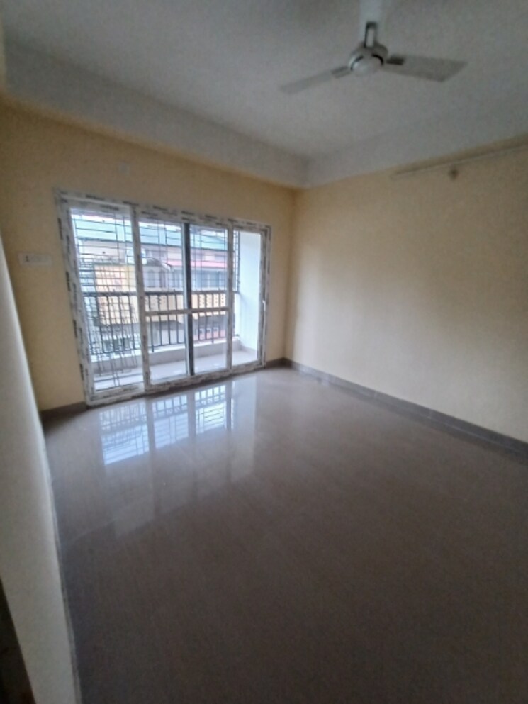 Room, beltola 3 Bedroom 1500 Sq.Ft. Apartment In Beltola Guwahati 8919326