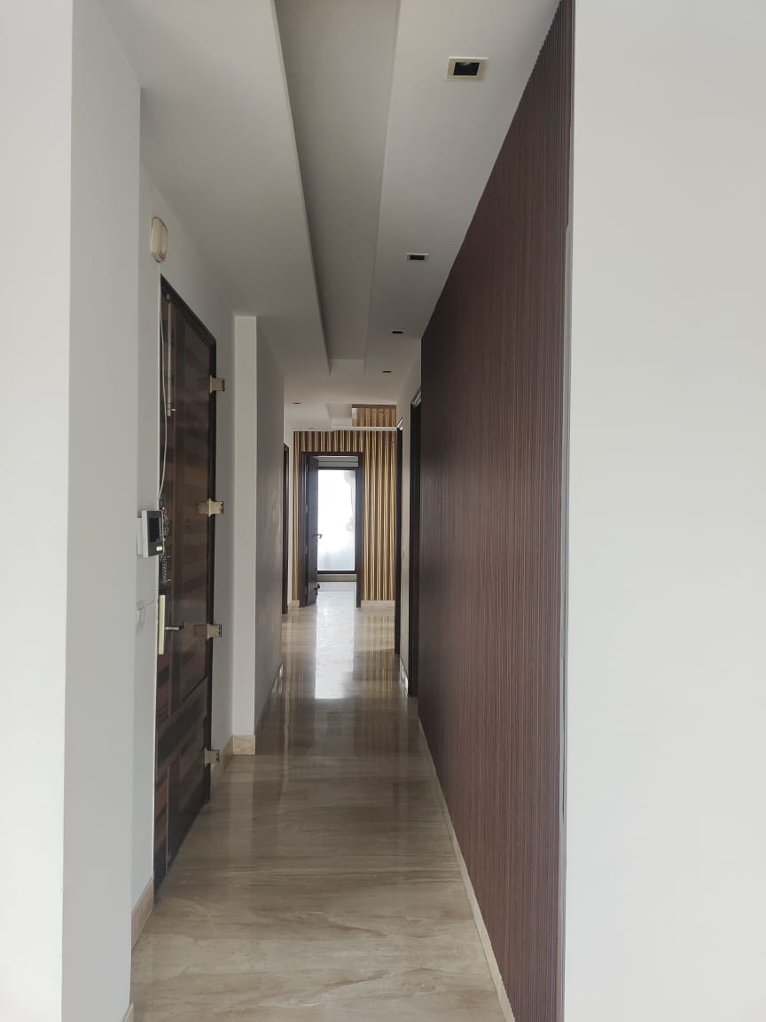 3 BHK + Servant Room Builder Floor For Sale in Greater Kailash II