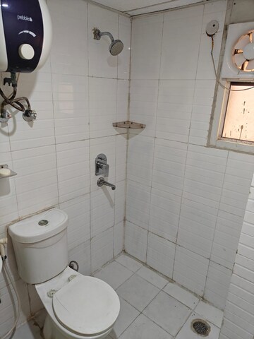 Bathroom in 2 BHK Apartment at Supertech Cape Town, Sector 74 – for Rent