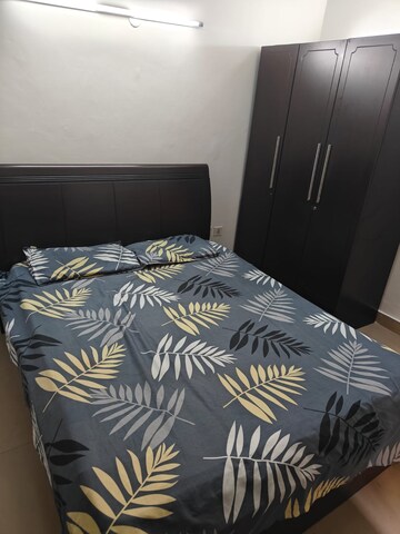 Bedroom in 2 BHK Apartment at Supertech Cape Town, Sector 74 – for Rent