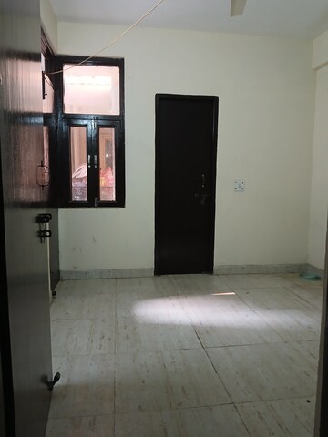 Furnished Amenities in 2 BHK Apartment at Agrasain Spaces Aagman Phase 2, Sector 70 – for Sale