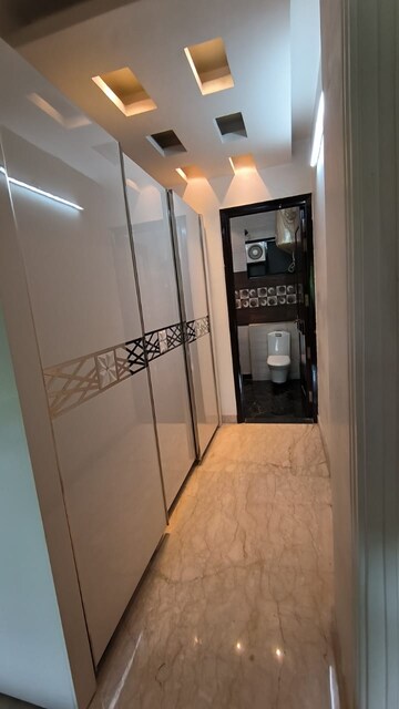 Bathroom in 3 BHK Builder Floor at Palam Vihar – for Rent